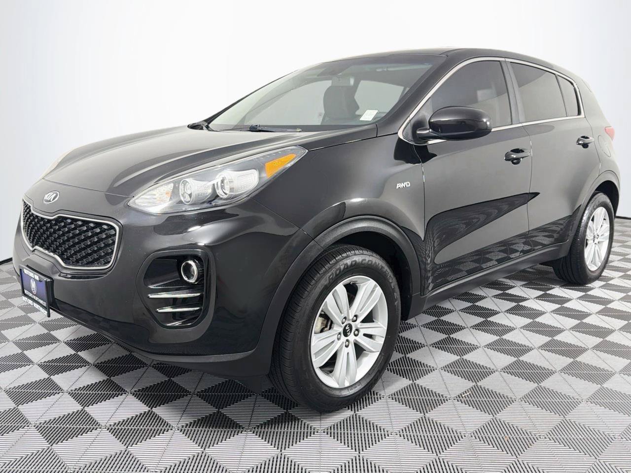 Used 2018 Kia Sportage LX AWD/4WD image 2