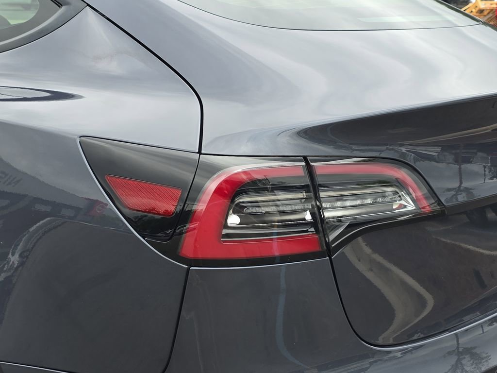 Used 2022 Tesla Model 3 Long Range image 39