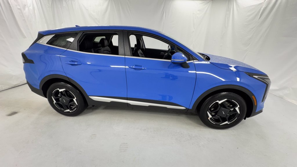 New 2026 Kia Sportage EX FWD image 2