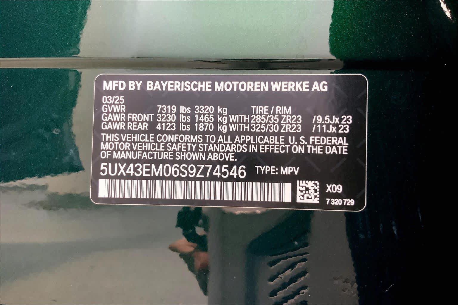 Used 2025 BMW ALPINA XB7 AWD/4WD image 36