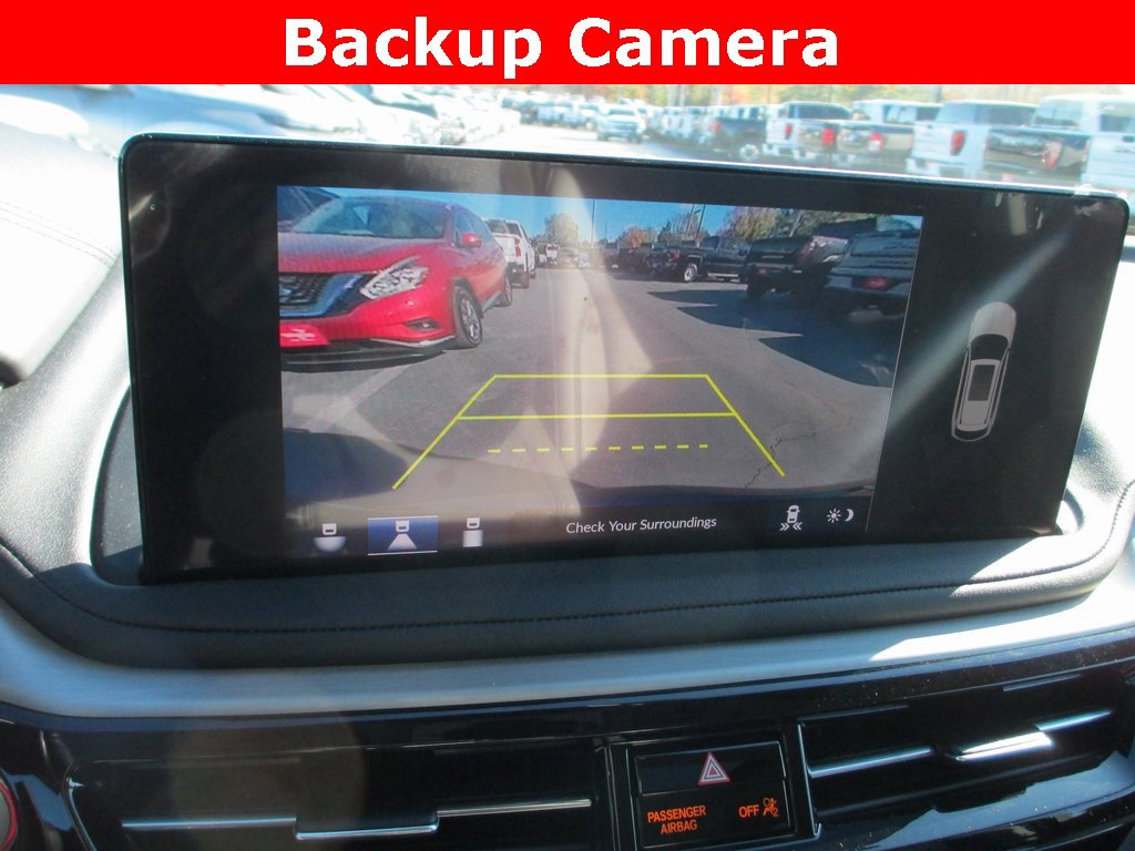 Used 2025 Acura MDX w/ Technology Package image 15