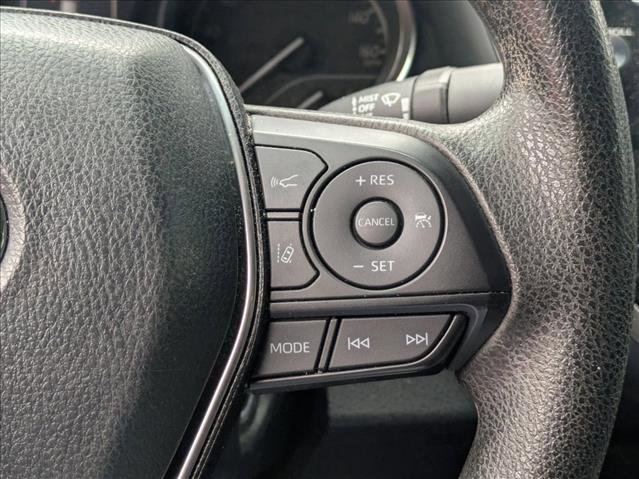 Used 2020 Toyota Camry LE FWD image 11