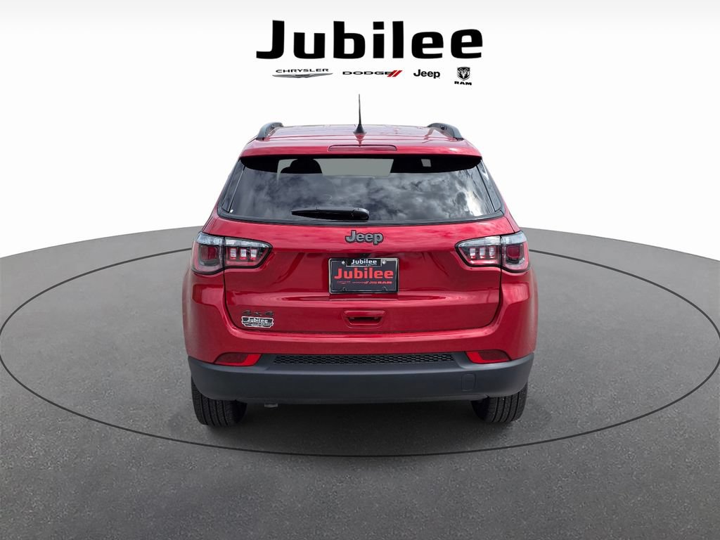 New 2026 Jeep Compass Latitude AWD/4WD image 3
