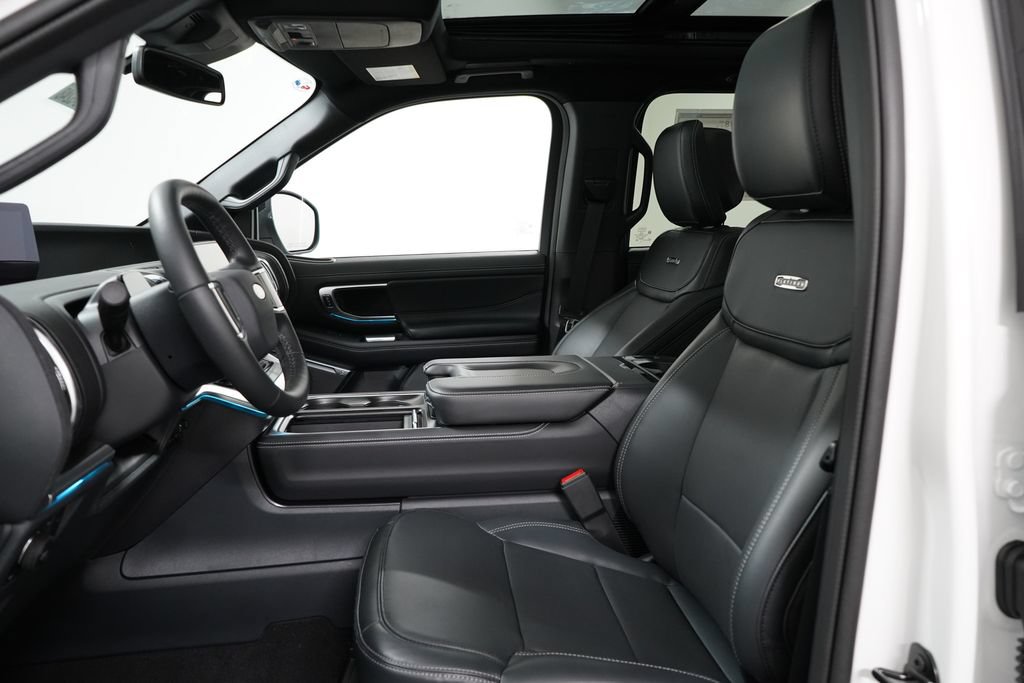 New 2026 Ford Expedition Max Platinum w/ Stealth Performance Package AWD/4WD image 19