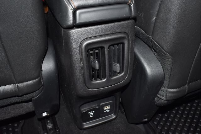 Used 2019 Jeep Compass Latitude w/ Cold Weather Group AWD/4WD image 28