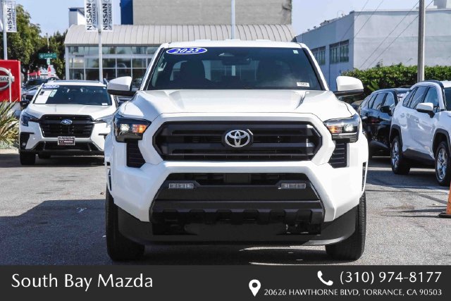 Used 2025 Toyota Tacoma SR5 AWD/4WD image 2