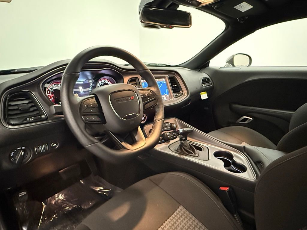 Used 2023 Dodge Challenger R/T w/ Performance Handling Group image 14