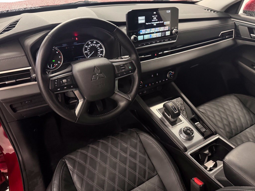 Used 2022 Mitsubishi Outlander SEL AWD/4WD image 11