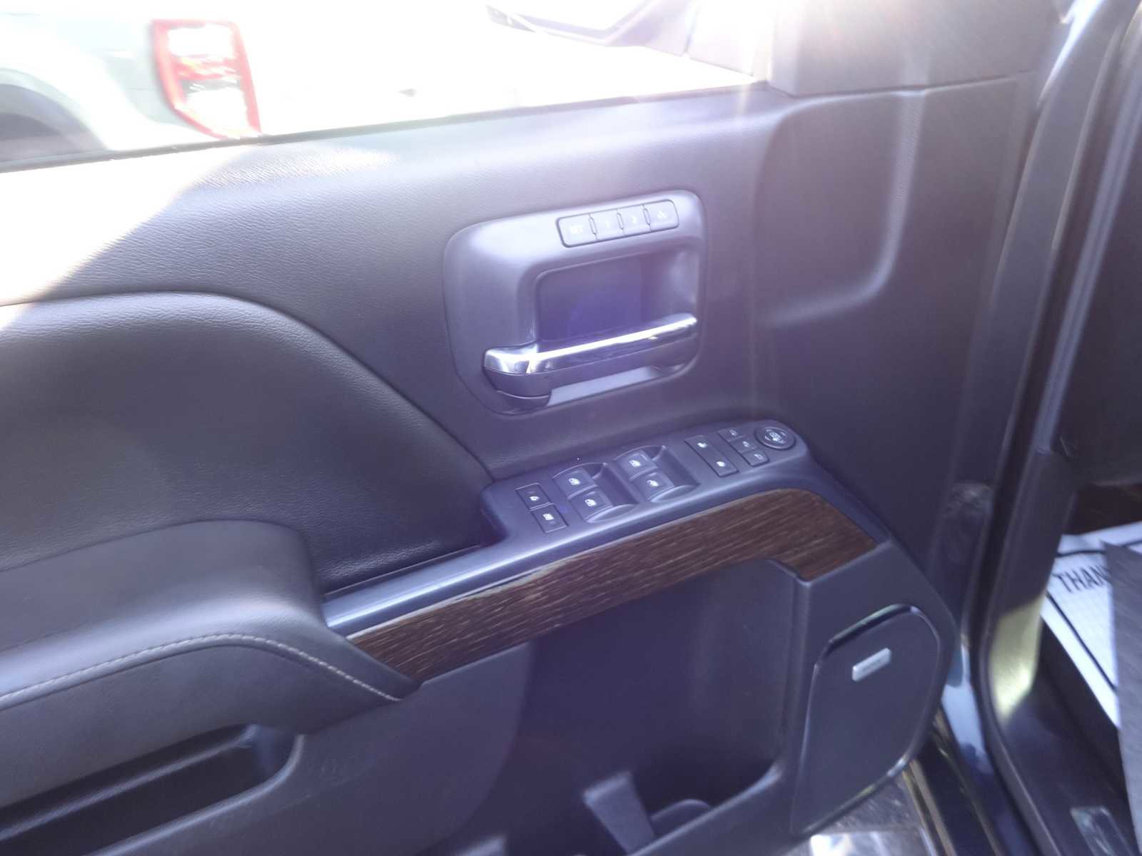 Used 2018 GMC Sierra 1500 Denali image 13