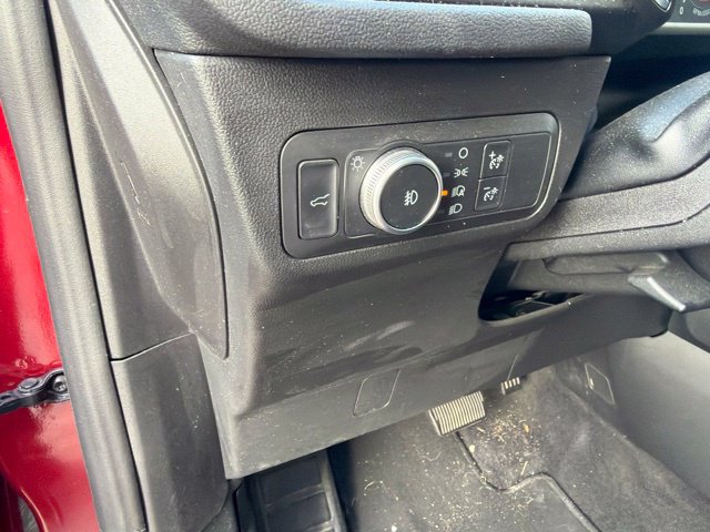 Used 2020 Ford Escape Titanium w/ Titanium Premium Package 2.0 AWD/4WD image 23
