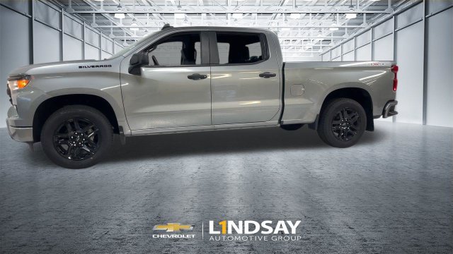 Used 2024 Chevrolet Silverado 1500 Custom w/ Rally Edition AWD/4WD image 6