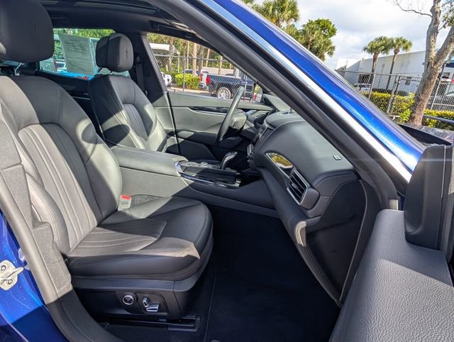 Used 2022 Maserati Levante Modena image 14