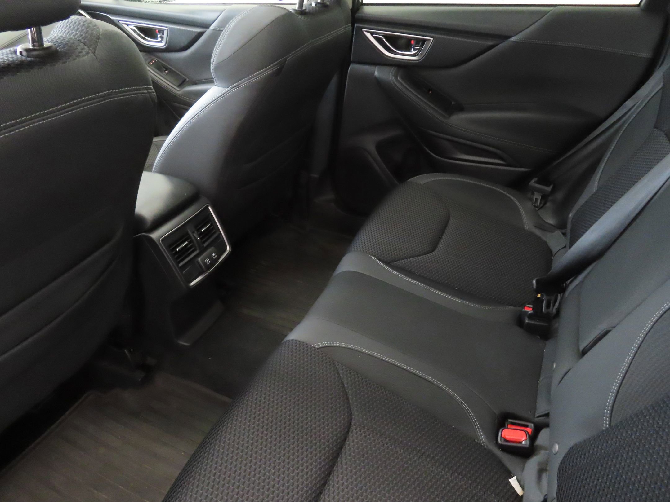 Used 2021 Subaru Forester Premium image 23