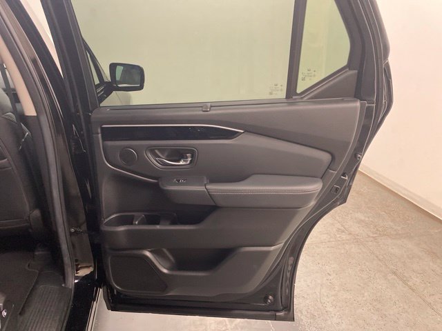 Certified 2025 Honda Pilot EX-L image 25