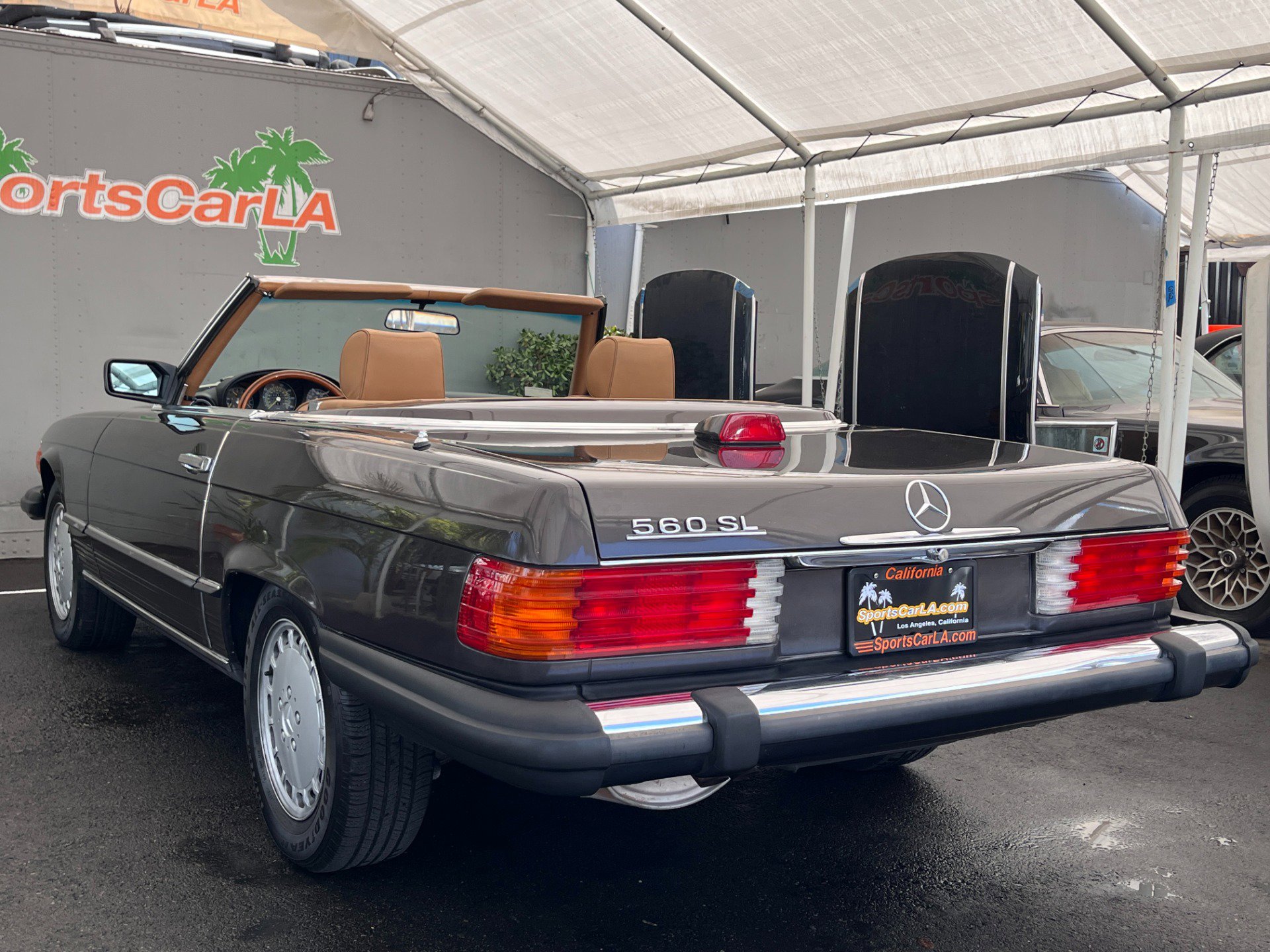 Used 1987 Mercedes-Benz 560 SL image 10