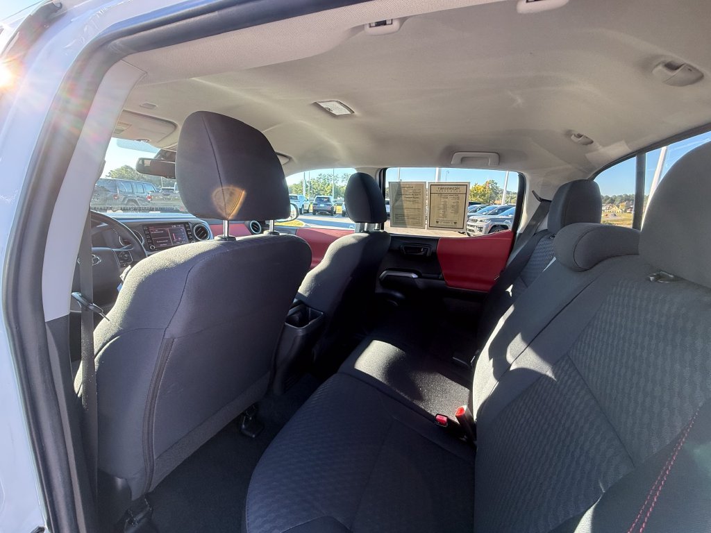 Used 2022 Toyota Tacoma SR5 w/ Technology Package RWD image 23