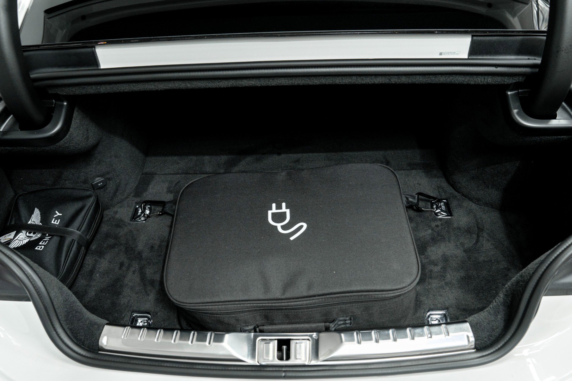 Used 2025 Bentley Continental GT AWD/4WD image 19