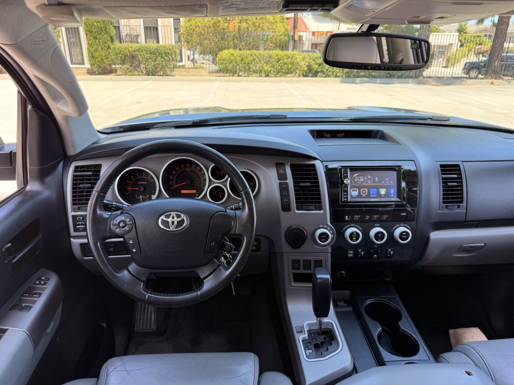 Used 2012 Toyota Sequoia SR5 w/ Premium Pkg RWD image 18