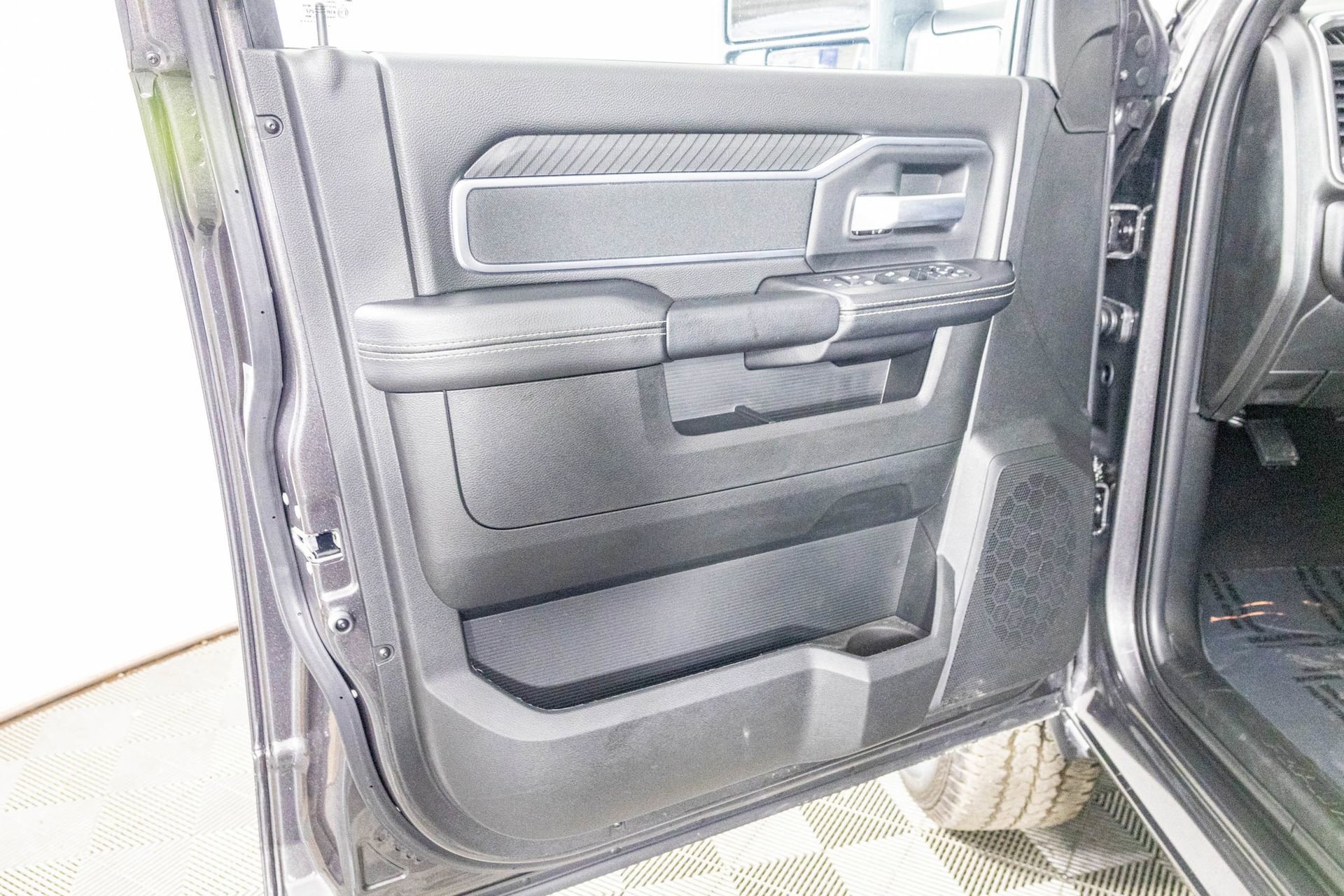 New 2026 RAM 2500 Big Horn image 14