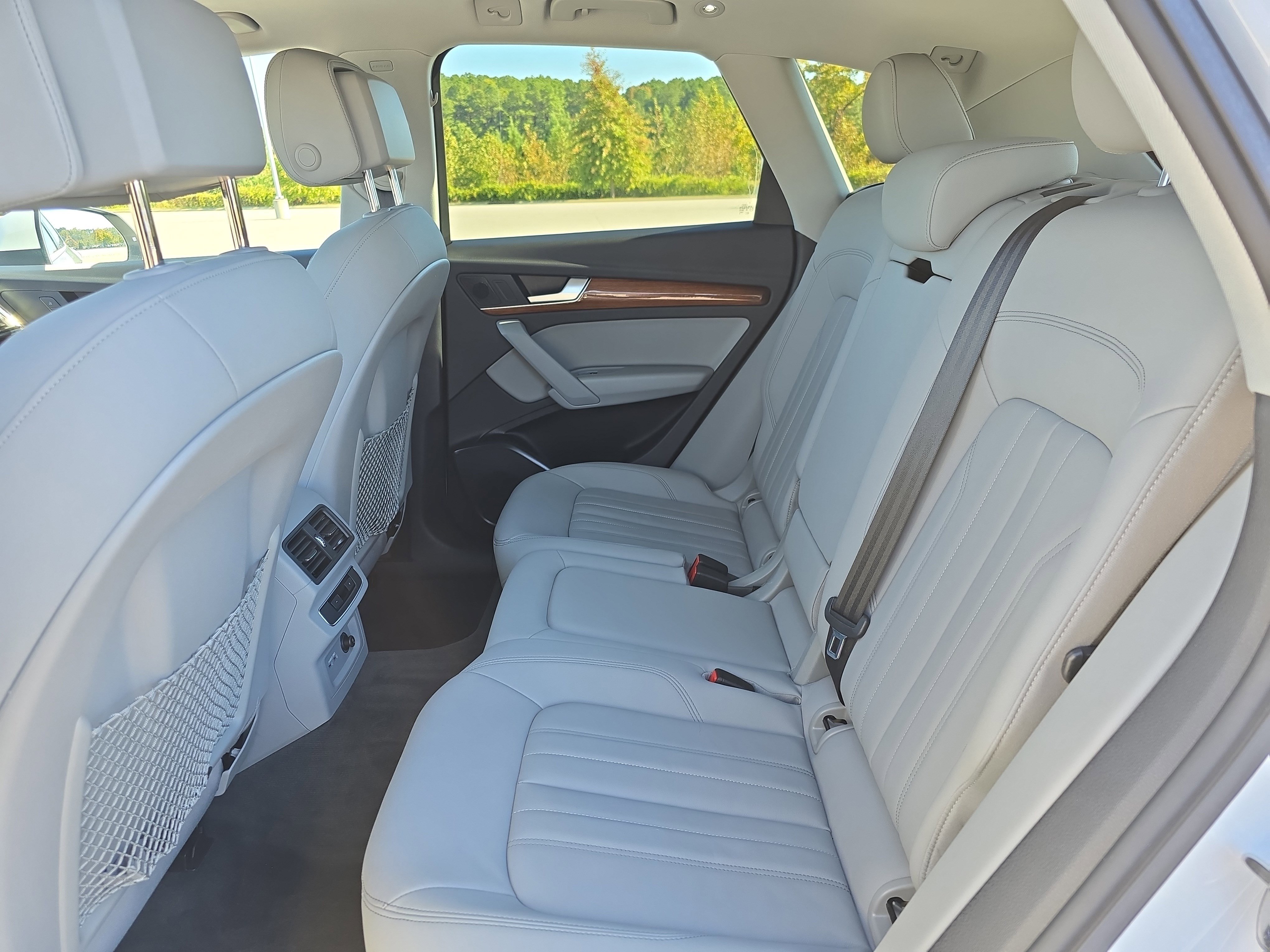 Used 2022 Audi Q5 2.0T Premium w/ Convenience Package image 14