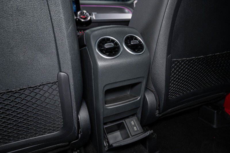 Certified 2025 Mercedes-Benz GLB 35 AMG 4MATIC image 22