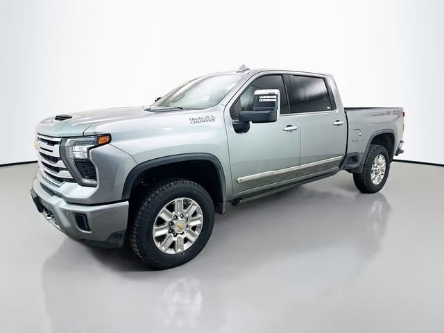 Used 2024 Chevrolet Silverado 2500 High Country image 4