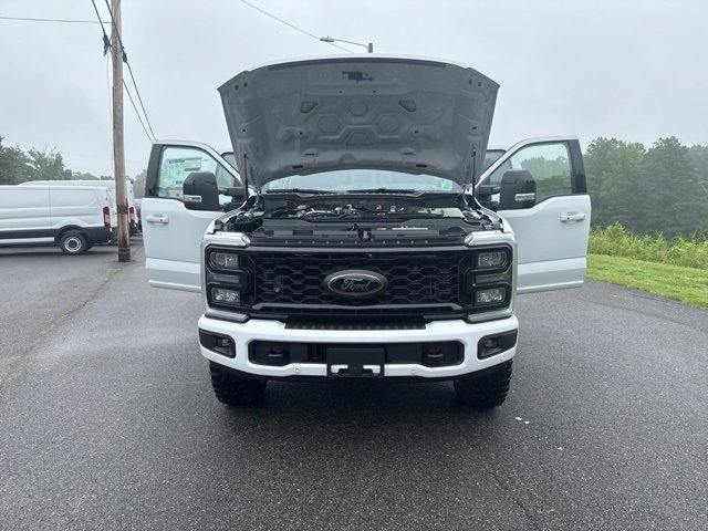 New 2025 Ford F350 Lariat w/ Lariat Ultimate Package image 33