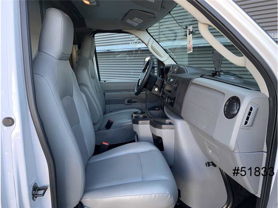 Used 2023 Ford E-450 and Econoline 450 Super Duty w/ Power Windows & Locks Group image 26