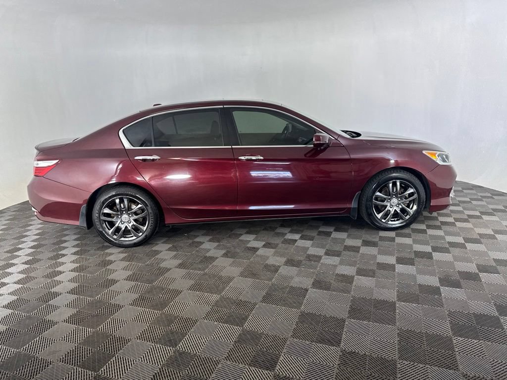 Used 2017 Honda Accord EX-L image 4