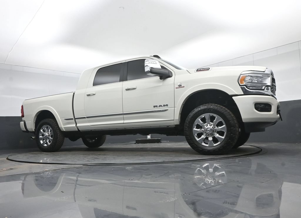 Used 2023 RAM 2500 Limited AWD/4WD image 71