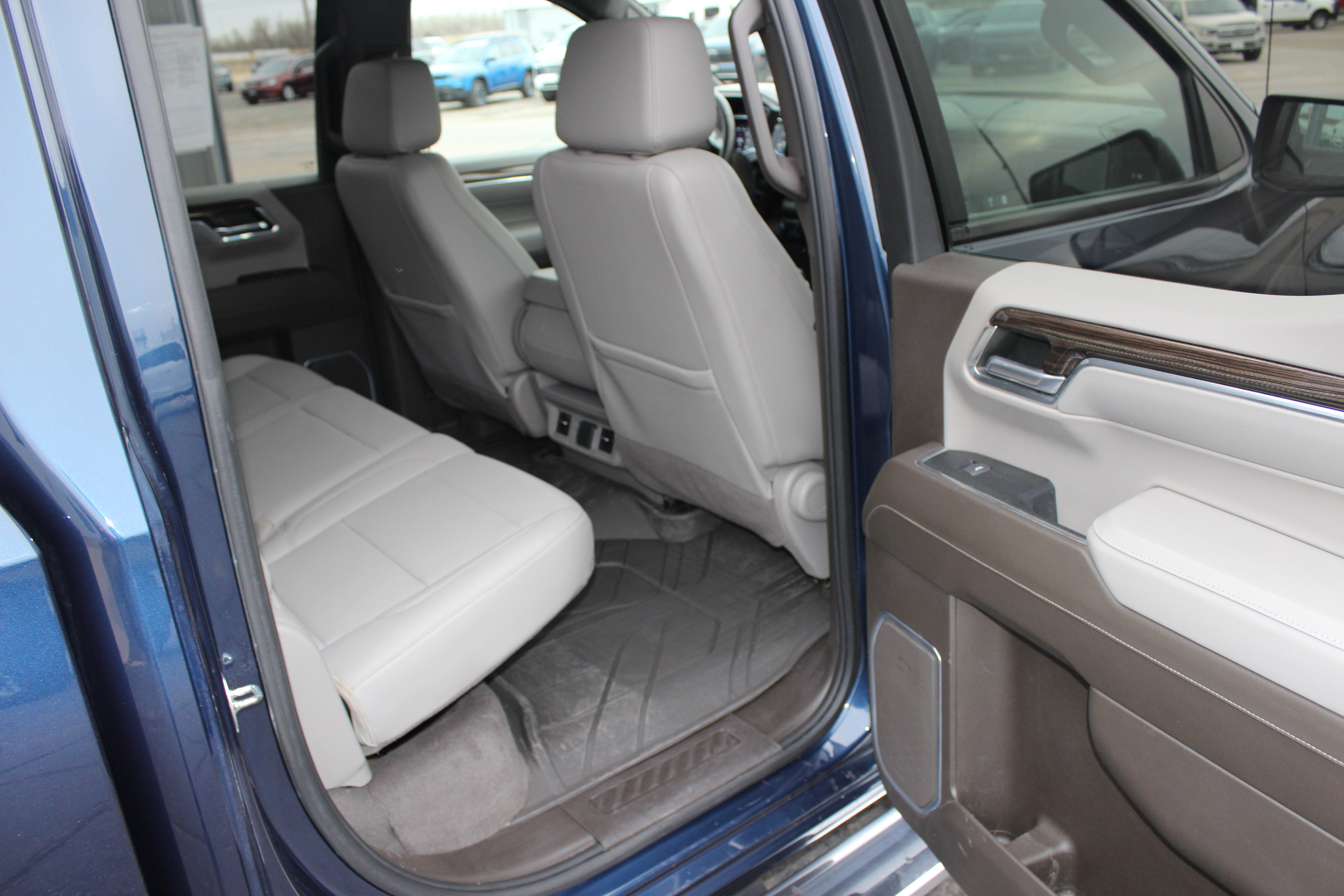 Used 2023 Chevrolet Silverado 1500 LT w/ All Star Edition Plus image 13