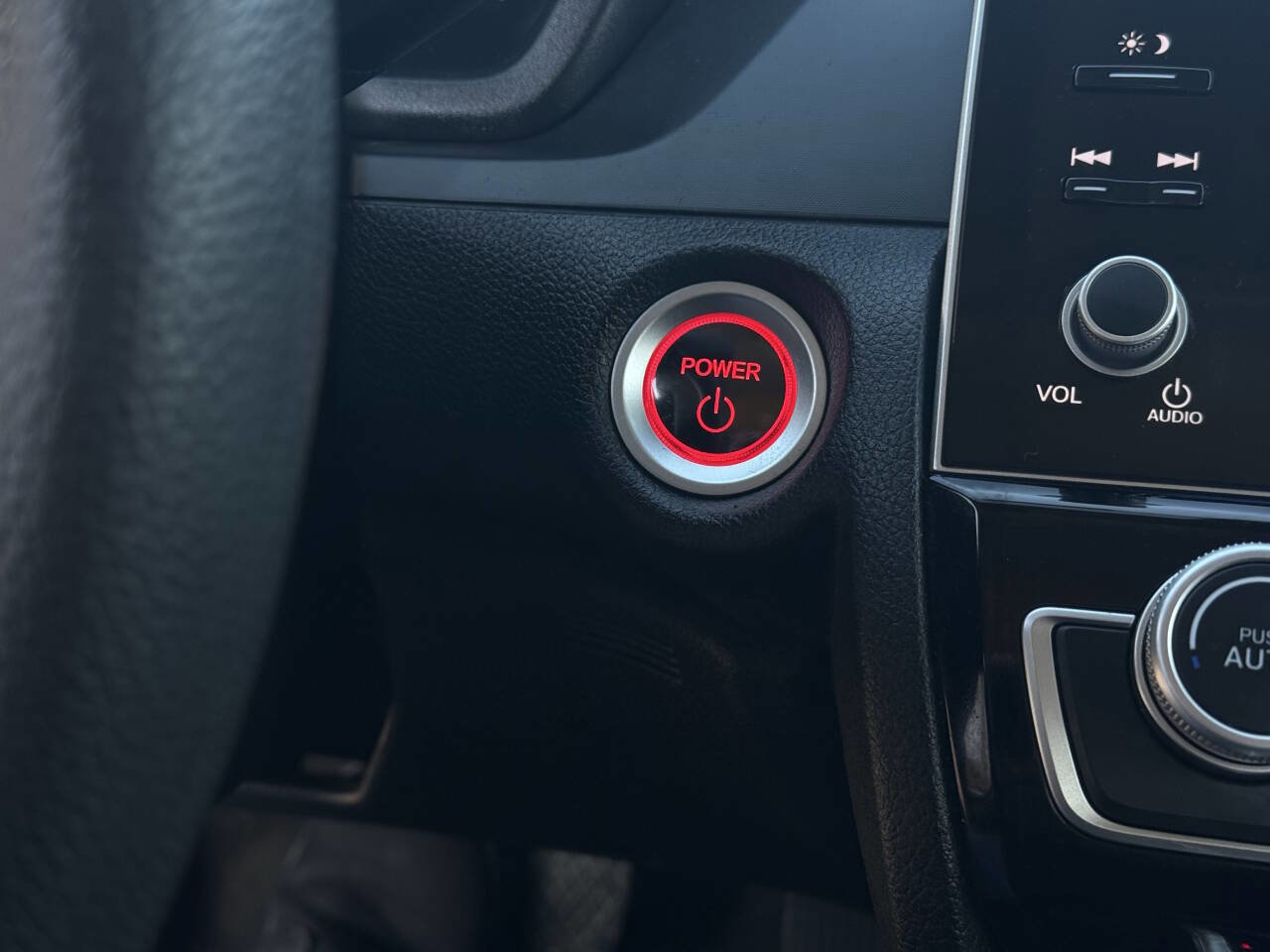 Used 2022 Honda Insight EX image 17