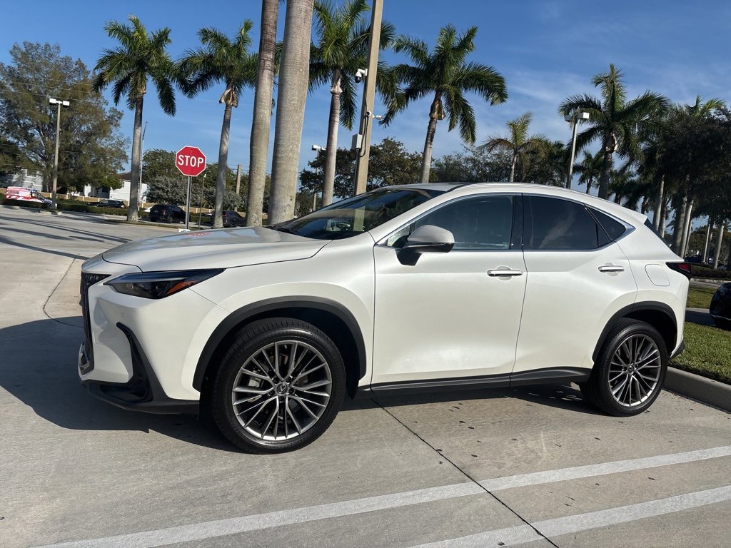 Used 2023 Lexus NX 350h AWD image 6
