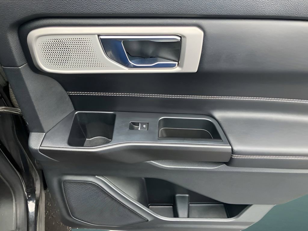 Used 2020 Ford Explorer ST w/ Premium Technology Package image 51