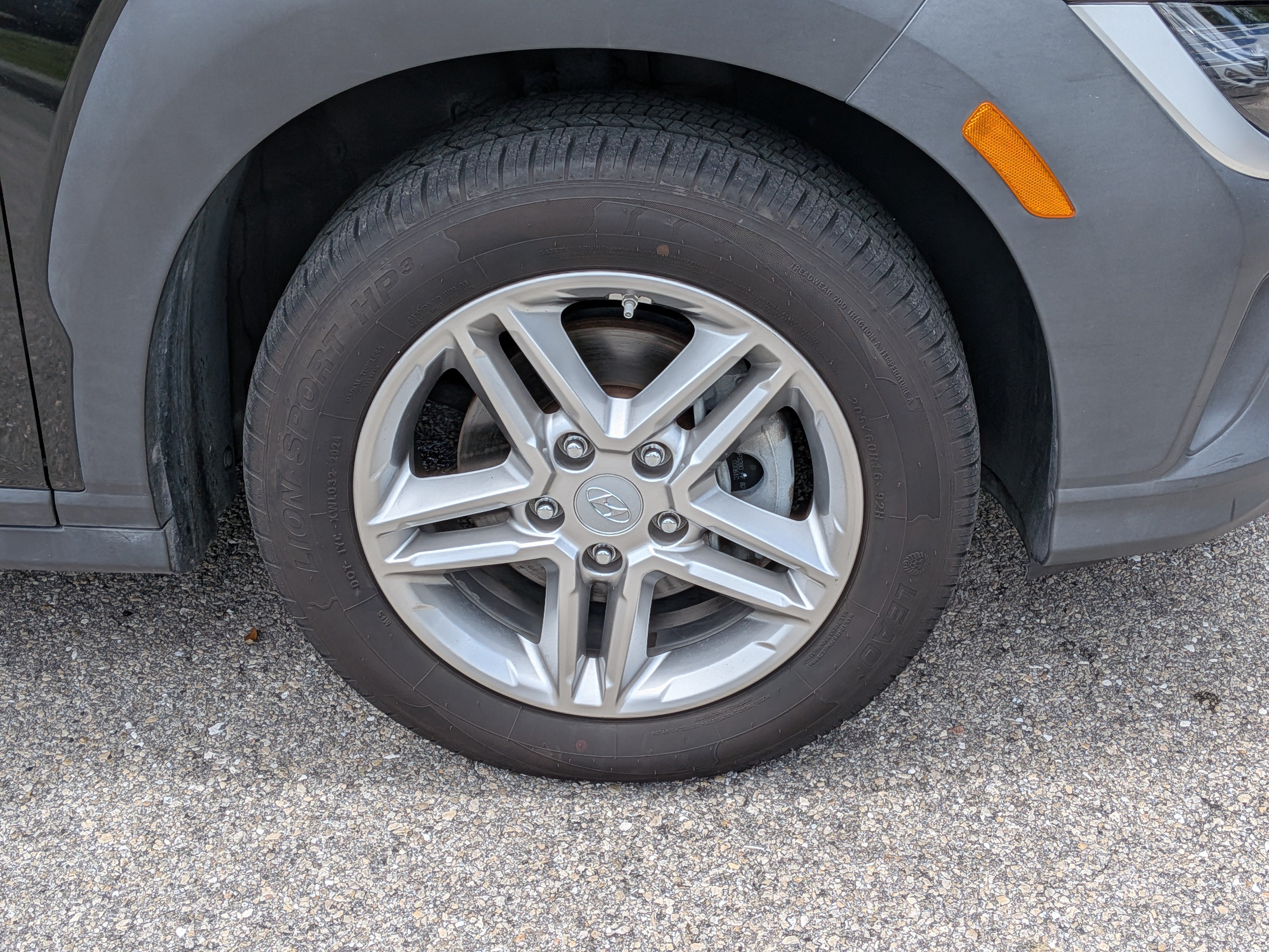Used 2022 Hyundai Kona SE FWD image 11