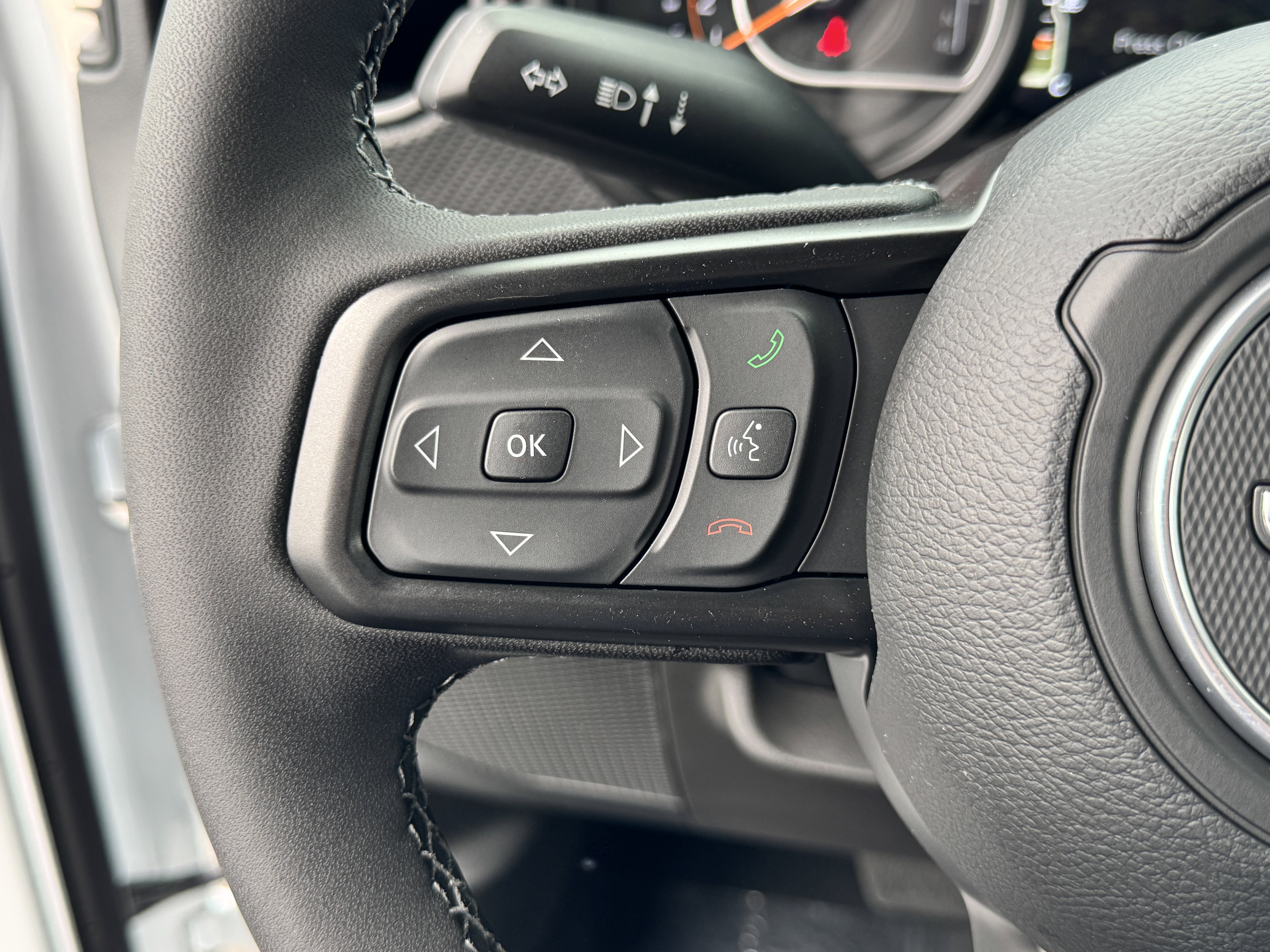 New 2025 Jeep Wrangler Unlimited Rubicon image 24