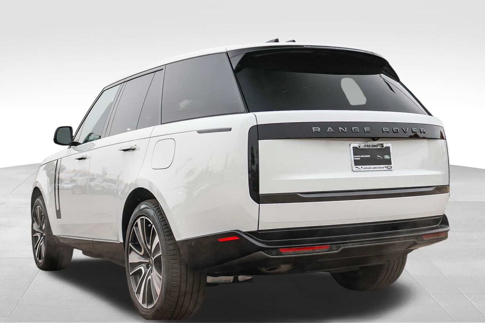 New 2025 Land Rover Range Rover SE AWD/4WD image 6