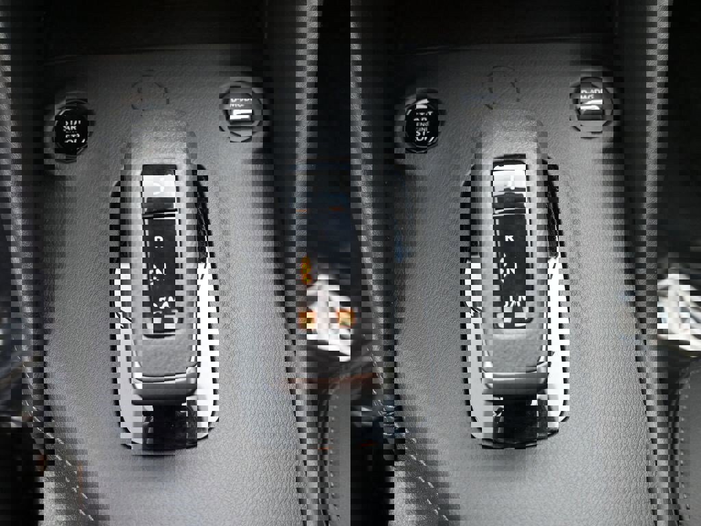 New 2025 Nissan Z Performance w/ Floor Mat Package image 18