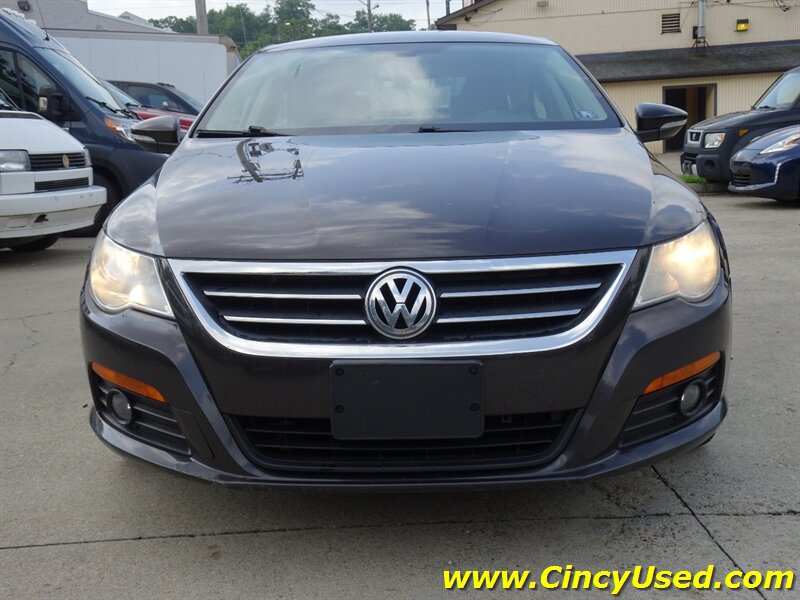 Used 2010 Volkswagen CC Sport FWD image 2