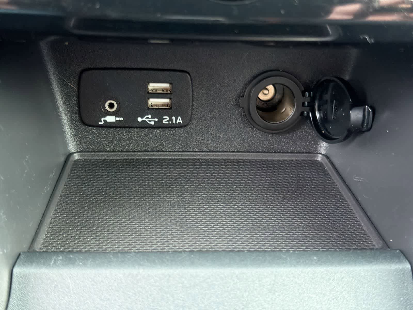 Used 2020 Subaru Forester Limited image 32