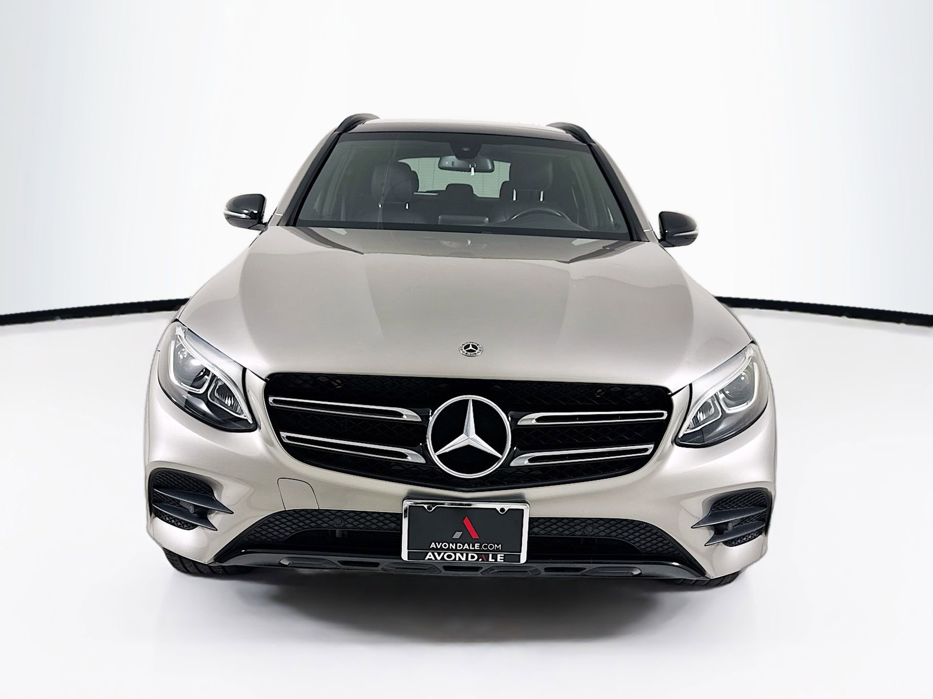 Used 2019 Mercedes-Benz GLC 300 image 2