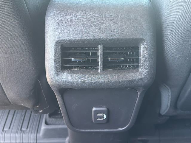 Used 2024 GMC Terrain SLE w/ Driver Convenience Package image 23