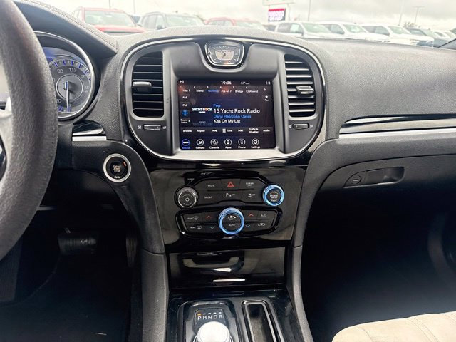 Used 2021 Chrysler 300 S RWD image 11