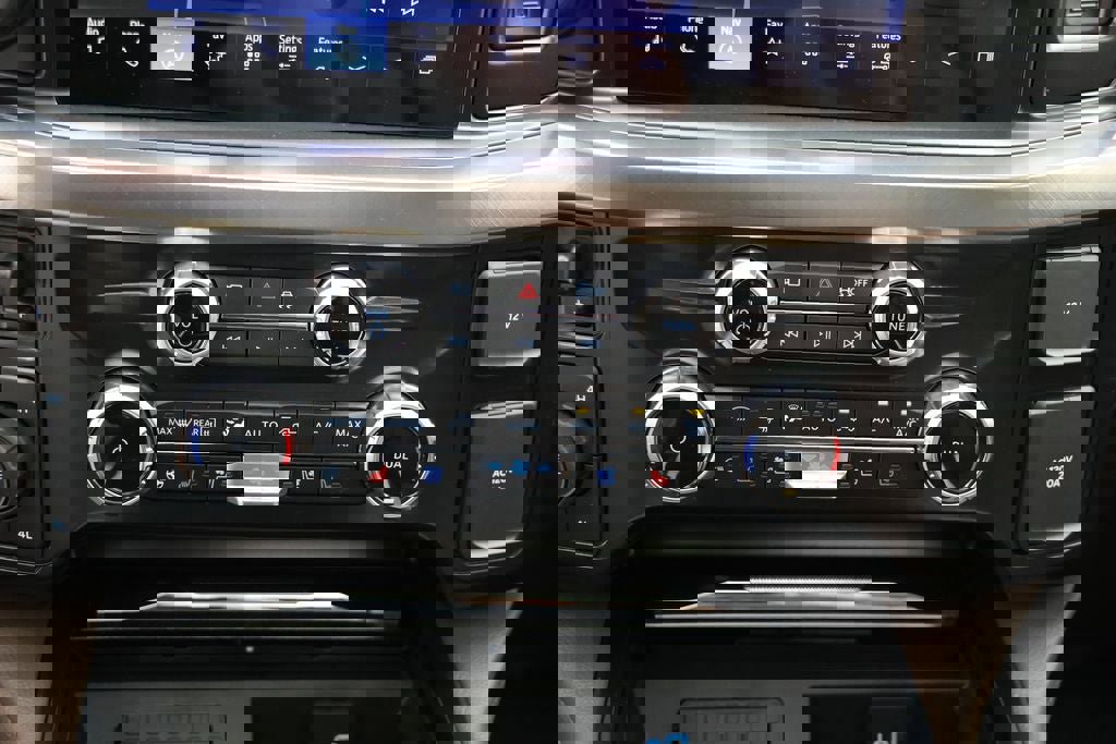 New 2026 Ford F250 King Ranch image 25