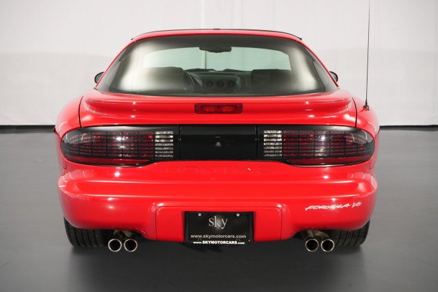Used 1994 Pontiac Firebird Formula RWD image 26