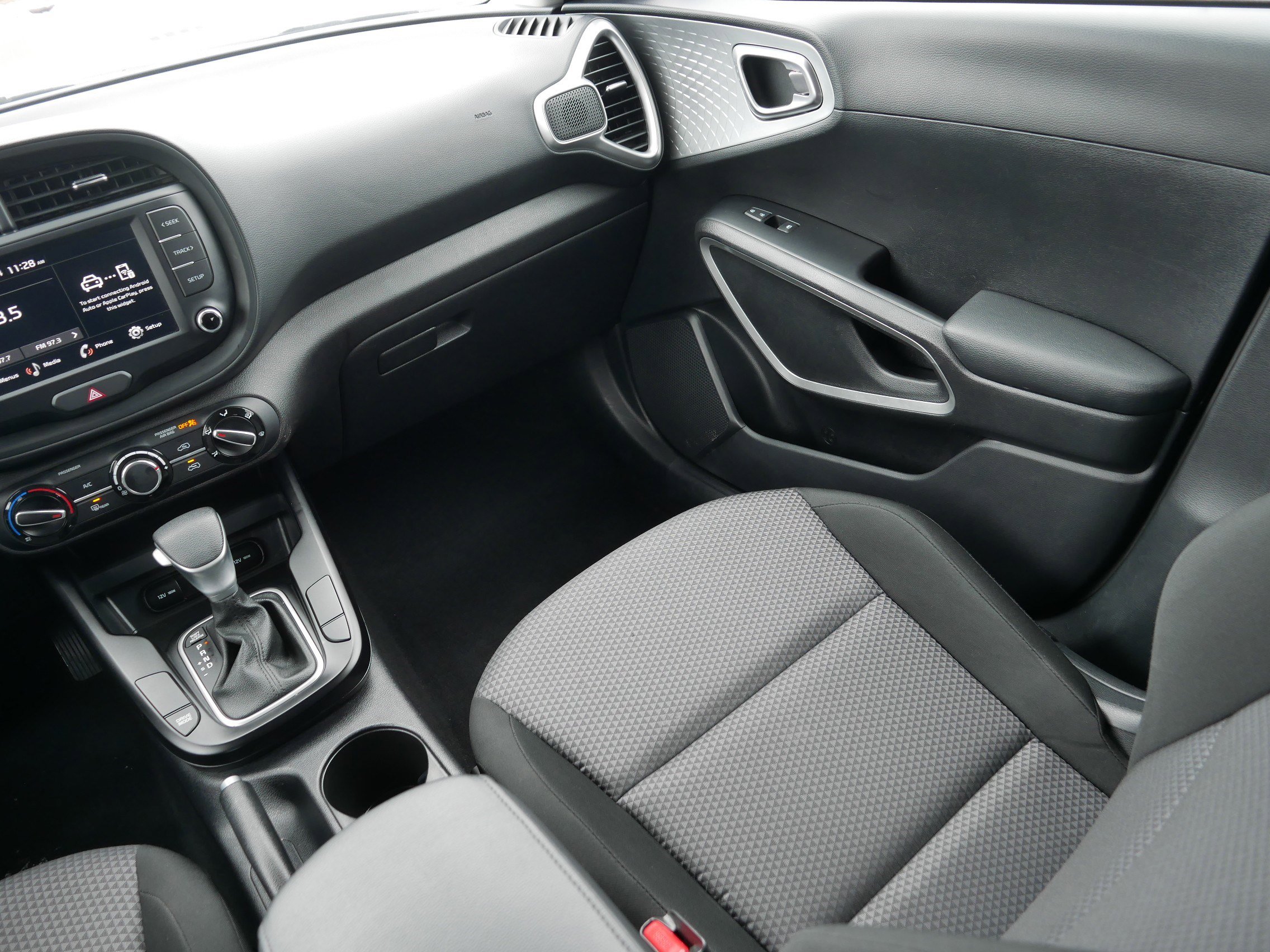 Certified 2024 Kia Soul LX w/ Option Group 015 image 11