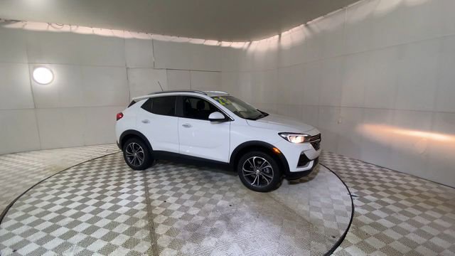 Used 2023 Buick Encore GX Select w/ Safety Package II image 2