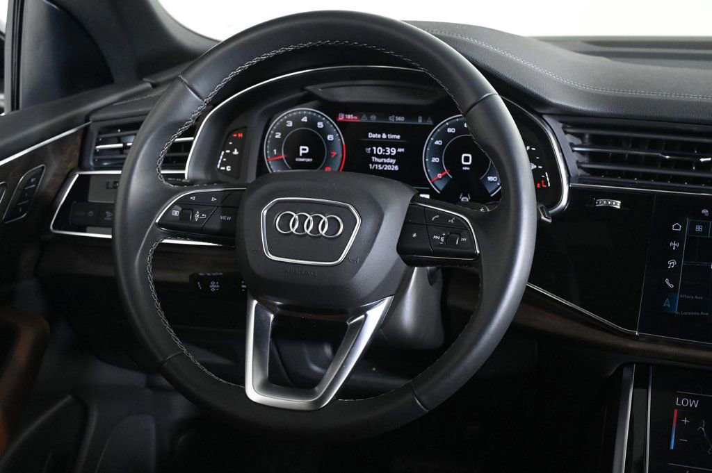 Used 2025 Audi Q8 Premium w/ Convenience Package image 10