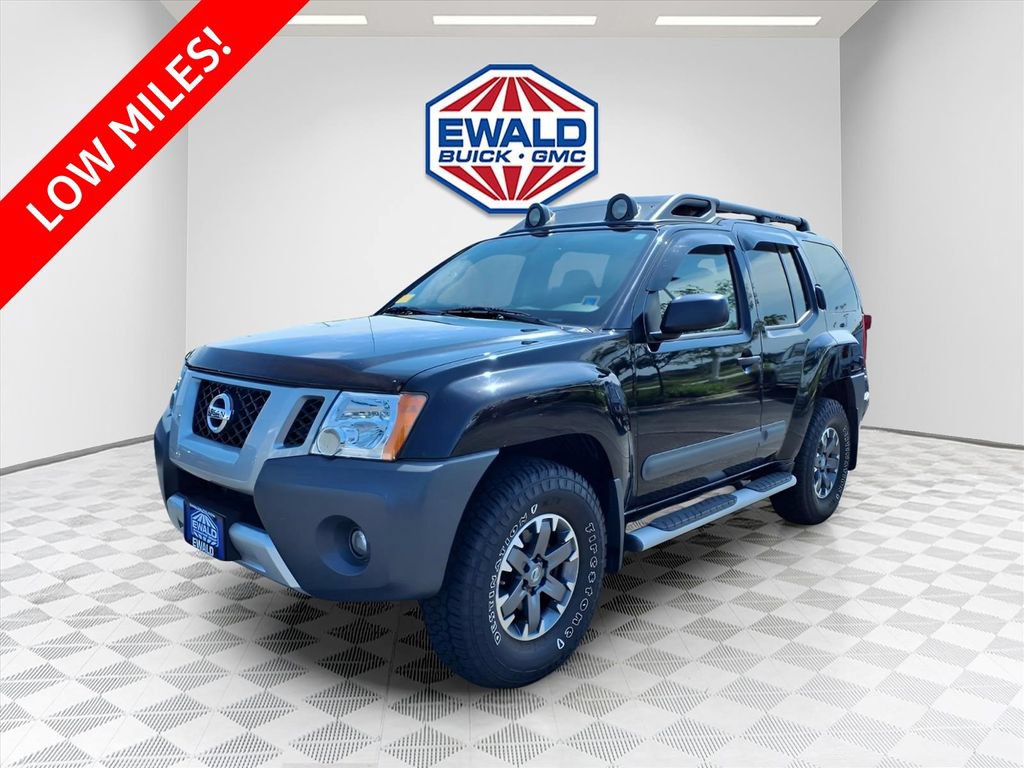 Used 2015 Nissan Xterra PRO-4X w/ Nevada Tow Package AWD/4WD image 1