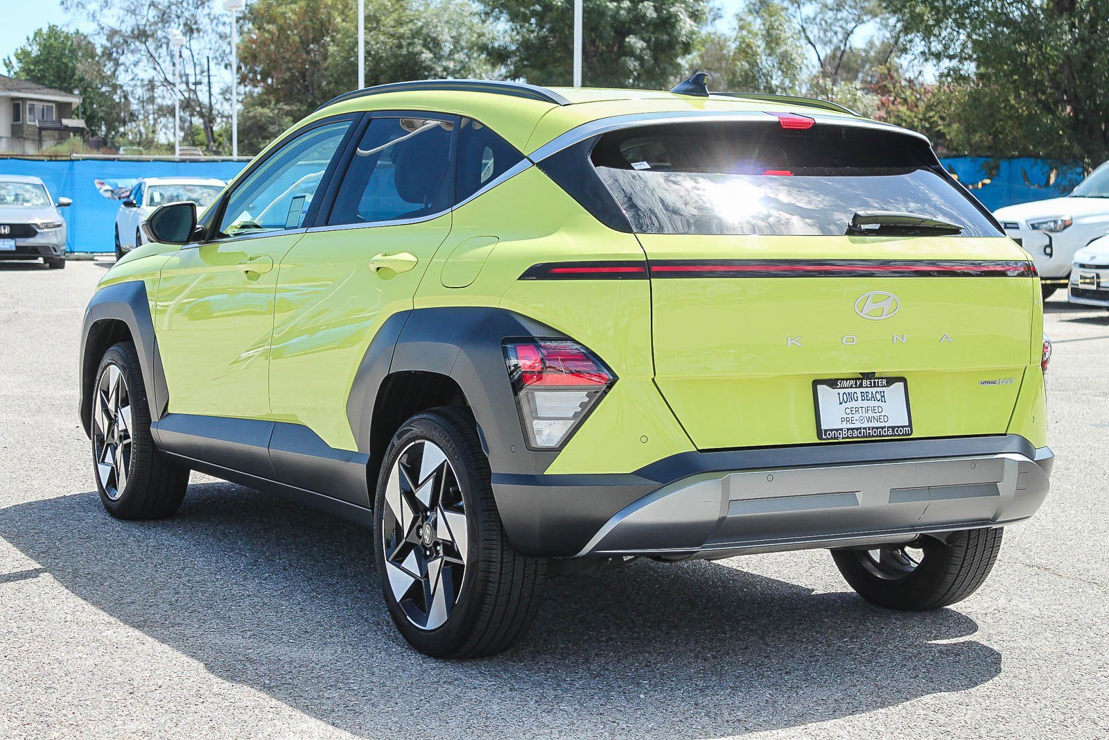 Used 2024 Hyundai Kona Limited AWD/4WD image 7